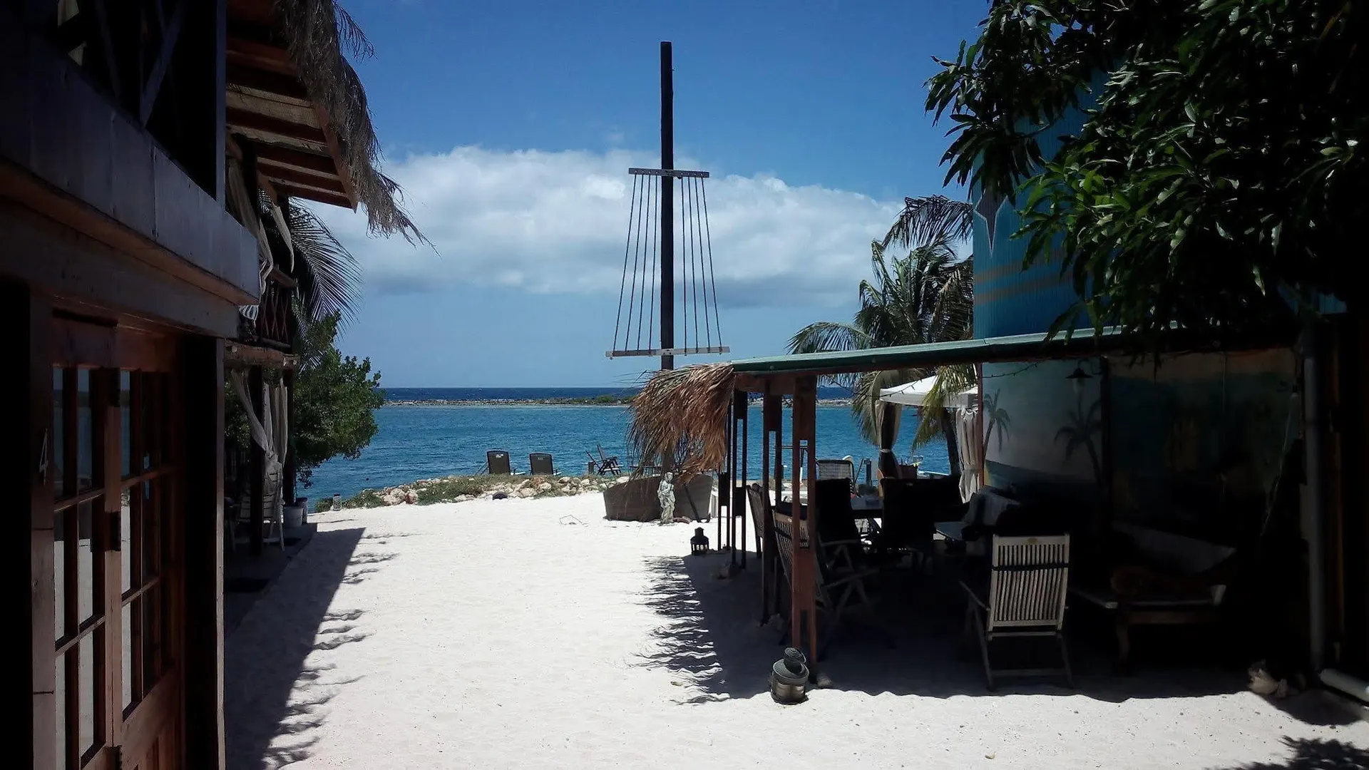Coral Reef Beach Savaneta Hotel